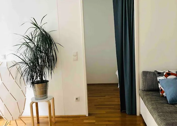 Cozy&central Hundertwasser Flat With Netflix Apartment *